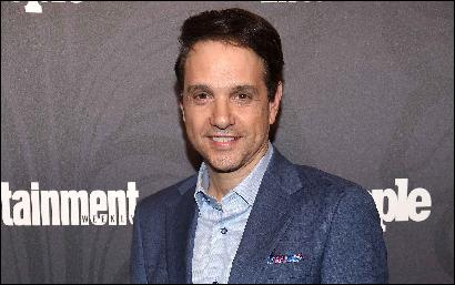 ralph_macchio125 (1997x1248, 205 k...)