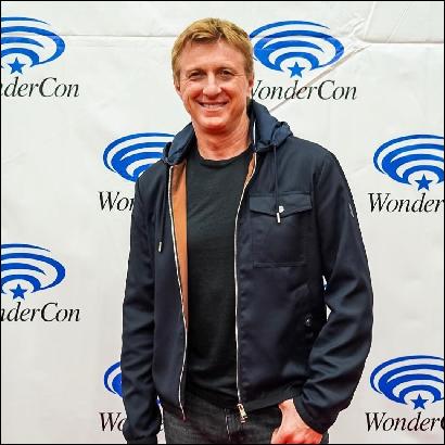 william_zabka034 (1076x1076, 119 k...)