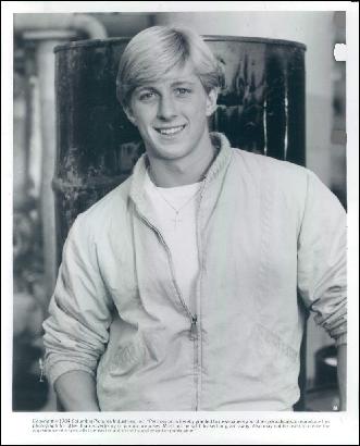william_zabka074 (825x1024, 91 k...)