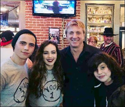 william_zabka100 (1080x924, 200 k...)